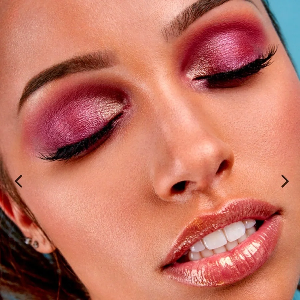 ✨HIPDOT ZION Eyeshadow Palette + Sponge Duo